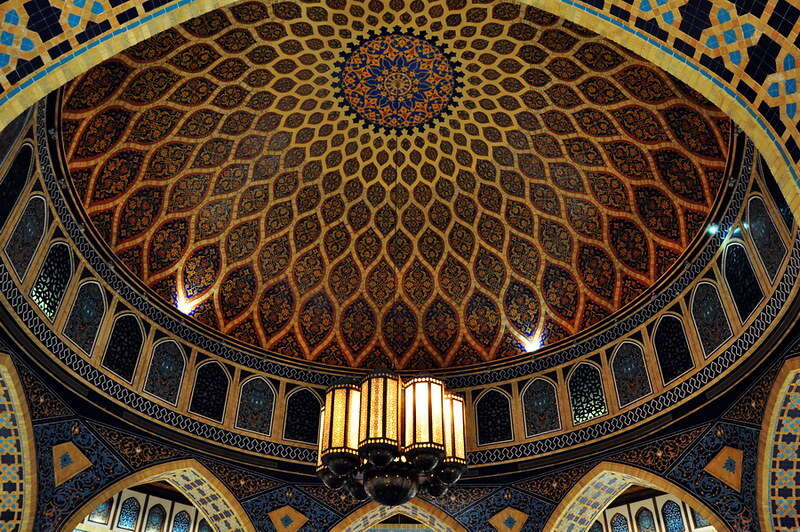 Ibn Battuta Mall interior dome.